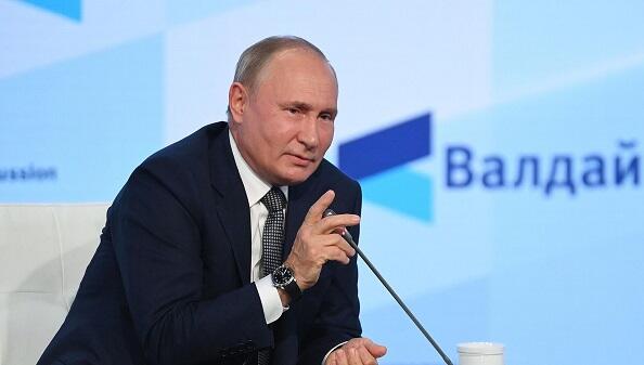 Putin açıqladı: Kremldə bayram toplantısı olmayacaq!